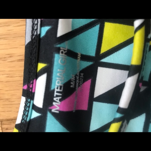 Material girl workout top - Picture 2 of 2